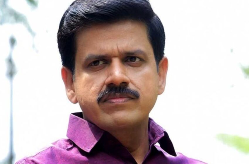  ‘കുഞ്ഞു രാമക്ഷേത്രം ഇവിടെയും ഉണ്ടാക്കി കൊടുത്തിരുന്നെങ്കിൽ പാർട്ടി ഫണ്ട് മോഷ്ടിക്കാൻ നടക്കുമായിരുന്നോ?’; ബിജെപിക്കെതിരെ പരിഹാസവുമായി സന്ദീപ് വാര്യർ