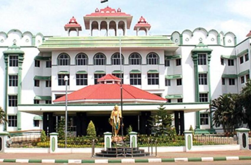  ‘മതത്തിന്റെ പേരിൽ ജലാശയങ്ങൾ മലിനമാക്കാൻ ആർക്കും അവകാശമില്ല’: മദ്രാസ് ഹൈക്കോടതി