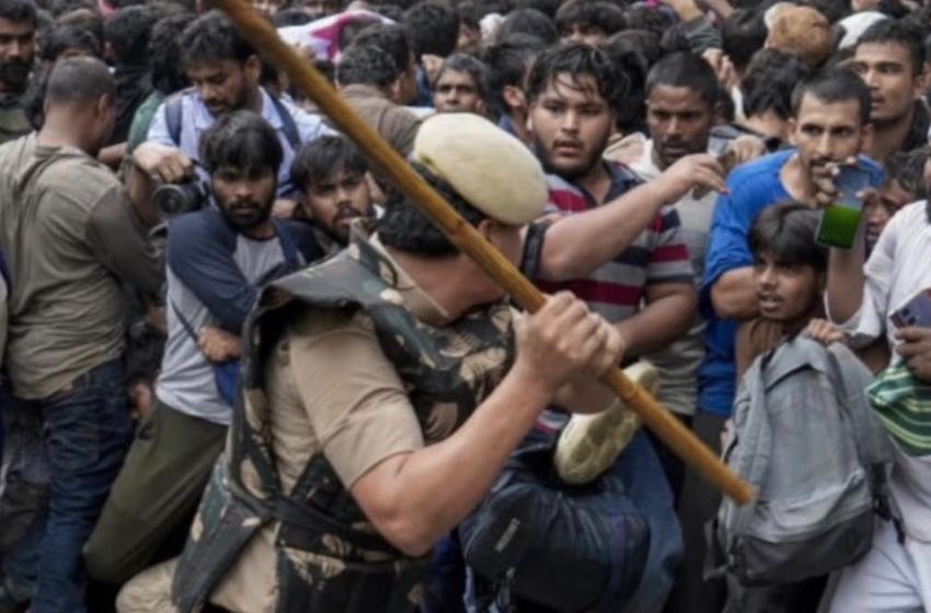  പോലീസ് ഒഴിപ്പിച്ച സമരകേന്ദ്രം തിരിച്ചുപിടിച്ചു, പിന്നോട്ടില്ലെന്ന് സിജെപി; ഇന്നും പാർലമെന്റിലേക്ക് മാർച്ച്