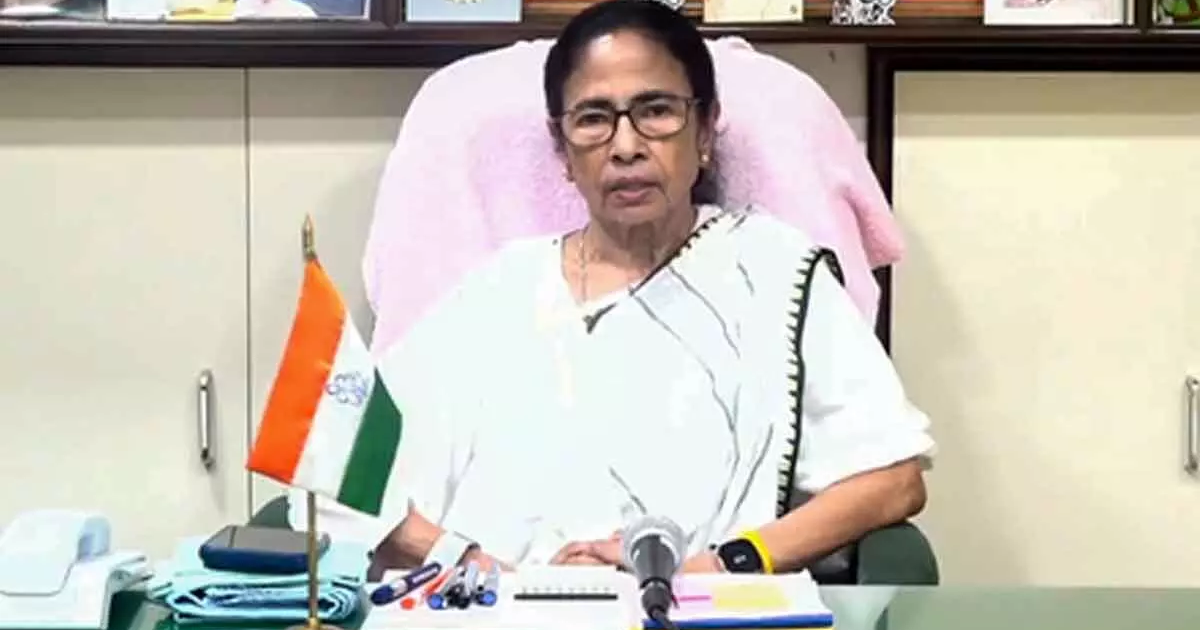 'വിമതരെ പാർട്ടിയിലേക്ക് തിരിച്ചെടുക്കില്ല, പോയവരുടെ ഒഴിവിലേക്ക് പുതിയ ആളുകൾ തയ്യാർ'; തൃണമൂൽ വിമതരോട് ബിജെപിയിൽ ചേരാൻ വെല്ലുവിളിച്ച് മമത