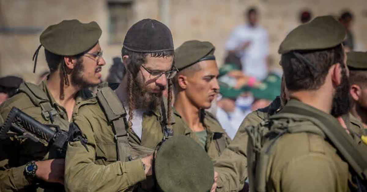 Israeli soldiers protest female paramedic