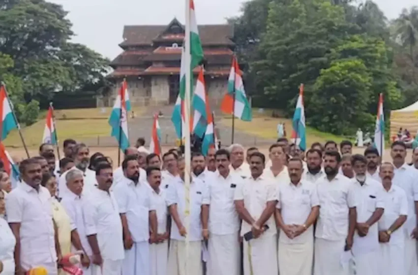  ‘ക്ഷേത്രഭൂമിയിൽ അതിക്രമിച്ചു കയറി’; സ്വാതന്ത്ര്യദിനാഘോഷത്തിൽ ബിജെപിക്കെതിരെ പരാതി നൽകി കൊച്ചിൻ ദേവസ്വം ബോർഡ്