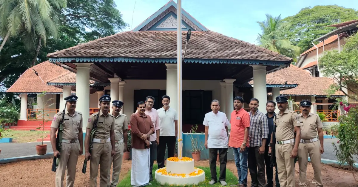  മന്ത്രി പി.കെ കുഞ്ഞാലിക്കുട്ടിയുടെ ഔദ്യോഗിക വസതിയിൽ സ്വാതന്ത്ര്യദിനം ആഘോഷിച്ചു