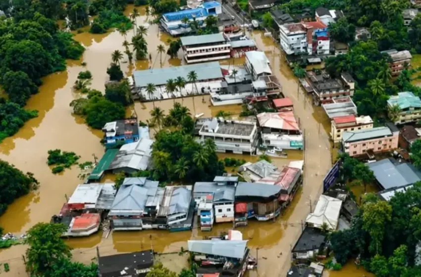  കനത്ത മഴയിലും ഉരുൾപൊട്ടലിലും വിറച്ച് കേരളം: 7 മരണം, 9 ജില്ലകളിൽ റെഡ് അലേർട്ട്; നാളത്തെ സെറ്റ് പരീക്ഷ മാറ്റിവെച്ചു