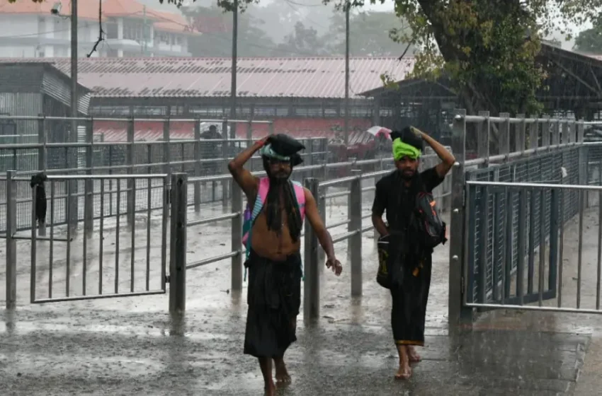  കനത്ത മഴ: വിനോദസഞ്ചാര കേന്ദ്രങ്ങൾക്ക് പൂട്ട്; ശബരിമല യാത്ര ഒഴിവാക്കാൻ നിർദേശം