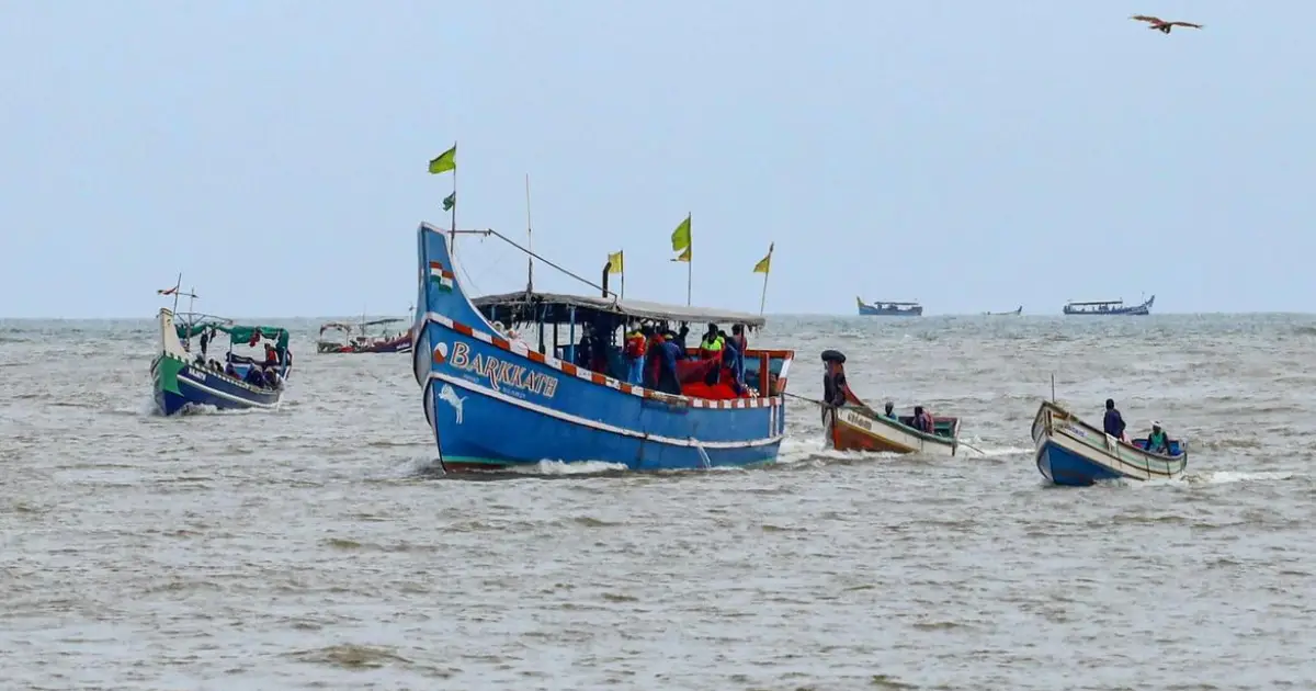 നാടിന്റെ കാവലാളുകൾ; 10 വർഷത്തിനിടെ കടലെടുത്തത് 469 മത്സ്യത്തൊഴിലാളികളുടെ ജീവൻ; 160 പേരെ കാണ്മാനില്ല