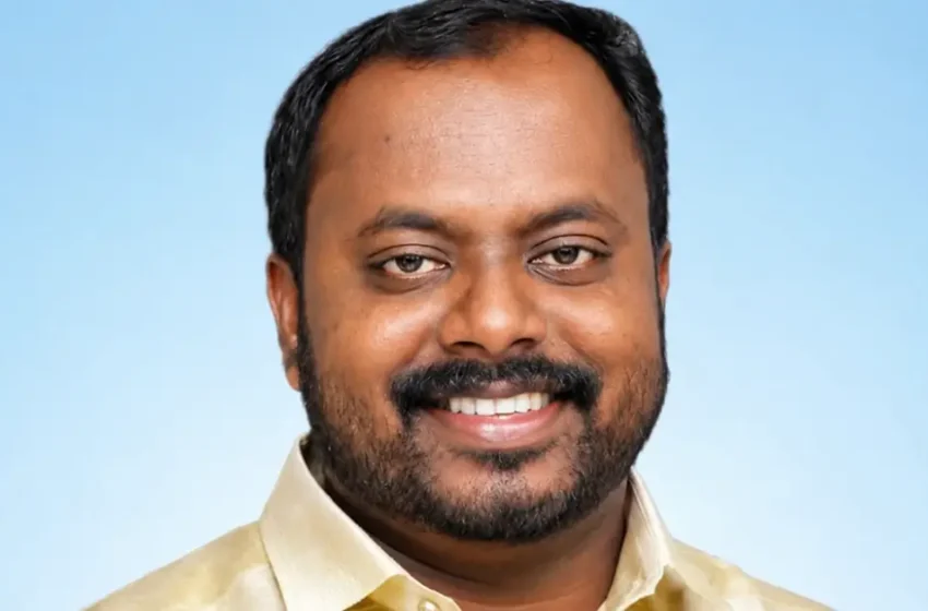  ബിജെപി പ്രാദേശിക നേതാവിന്റെ ആത്മഹത്യ: വൈശാഖ് എസ്. ദർശനെ യൂത്ത് കോൺഗ്രസ് വൈസ് പ്രസിഡന്റ് സ്ഥാനത്തുനിന്ന് സസ്‌പെൻഡ് ചെയ്തു