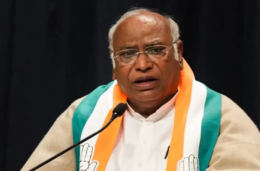  ‘ദലിതനായതുകൊണ്ട് ഞാൻ പ്രസംഗിച്ച വേദി ബിജെപി ശുദ്ധീകരിച്ചു’; ഗുരുതര ആരോപണവുമായി ഖാർഗെ