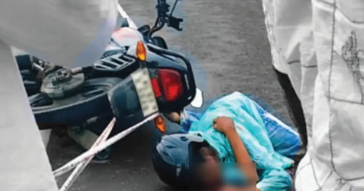 ചോരവാർന്ന് 20 മിനിറ്റ് റോഡിൽ, ഇടിച്ച കാറും വഴിയാത്രക്കാരും തിരിഞ്ഞുനോക്കിയില്ല; കോഴിക്കോട് 18 കാരന് ദാരുണാന്ത്യം