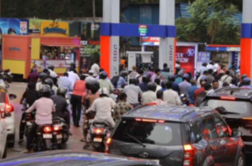  ഇന്ധന ഗുണനിലവാരത്തിൽ വീഴ്ച; രാജ്യത്തെ 2,573 പമ്പുകളിൽ പെട്രോൾ വിൽപന നിർത്തിച്ചതായി റിപ്പോർട്ട് | Fuel Quality 2573 Petrol Pumps Shutdown