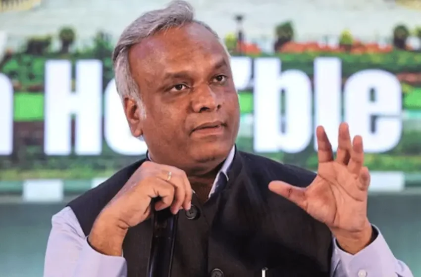  ‘ഏത് സ്വാതന്ത്ര്യ സമരത്തിലാണ് ആർഎസ്എസ് പങ്കെടുത്തത്?’; രക്തസാക്ഷികളുടെ പട്ടിക ചോദിച്ച് പ്രിയങ്ക് ഖാർഗെ, മറുപടിയുമായി ബിജെപി