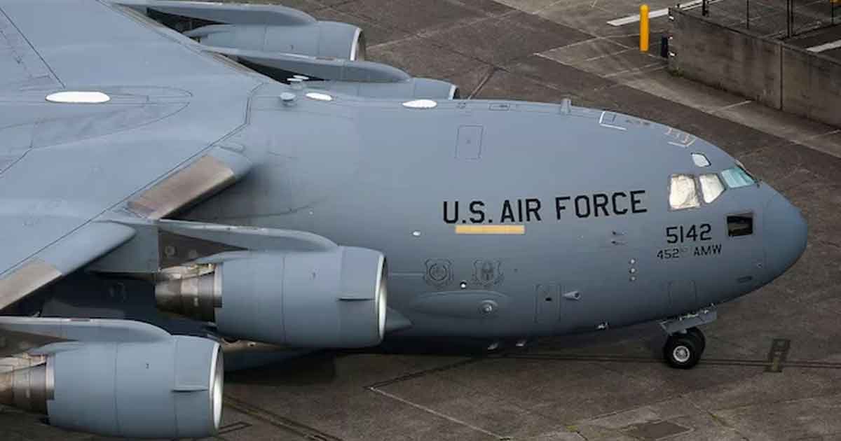 US military aircraft lands in Moscow