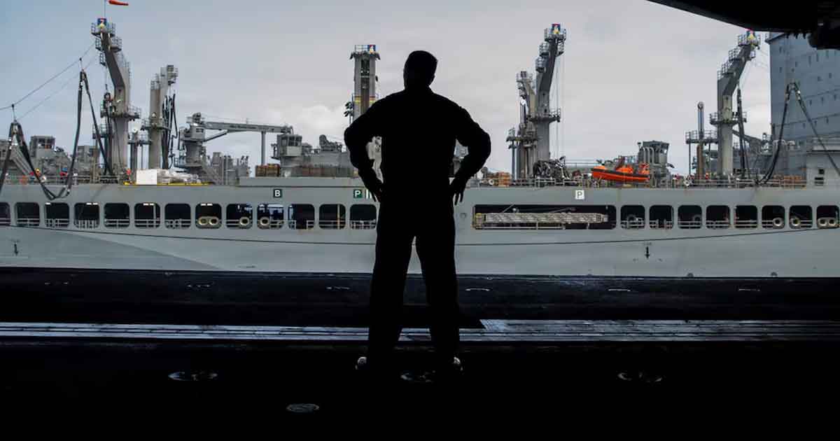 USS Abraham Lincoln clash