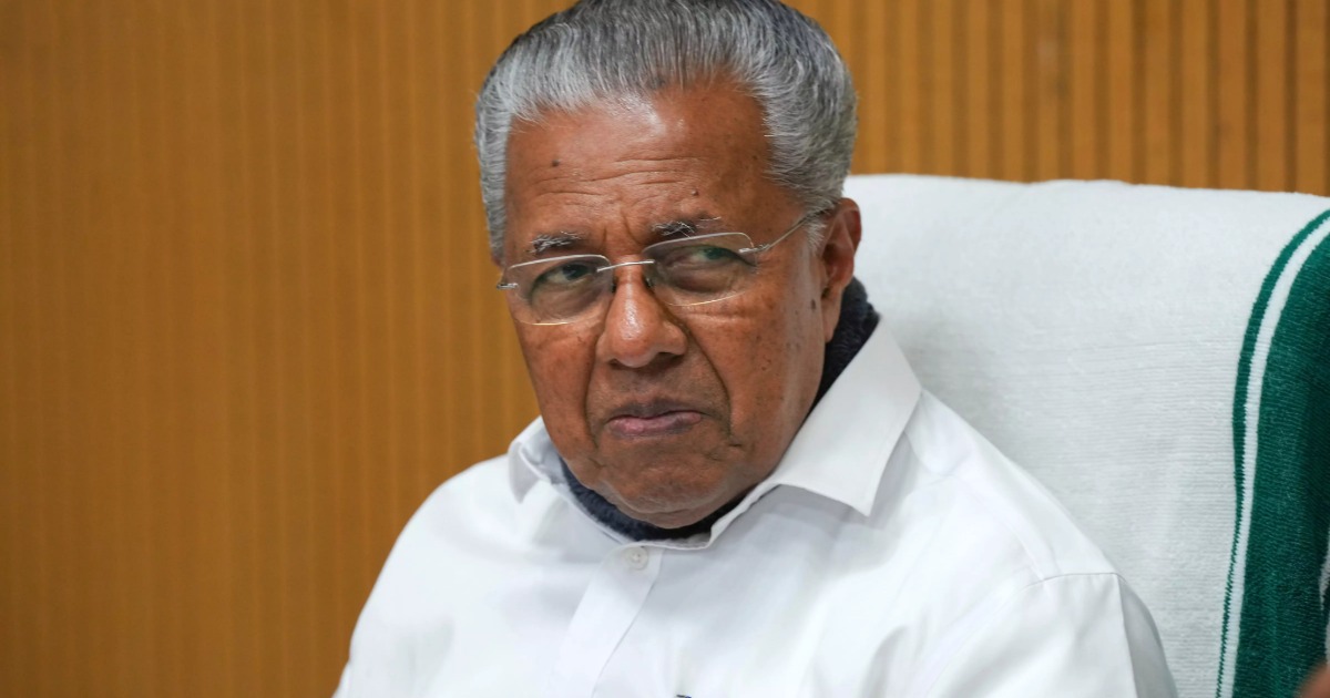  ‘റാന്നിയിൽ മുന്നറിയിപ്പില്ലാതെ ഡാം തുറന്നു; ക്യാമ്പുകളിൽ ഭക്ഷണത്തിന് ക്ഷാമം’- സർക്കാരിനെതിരെ പിണറായി വിജയൻ