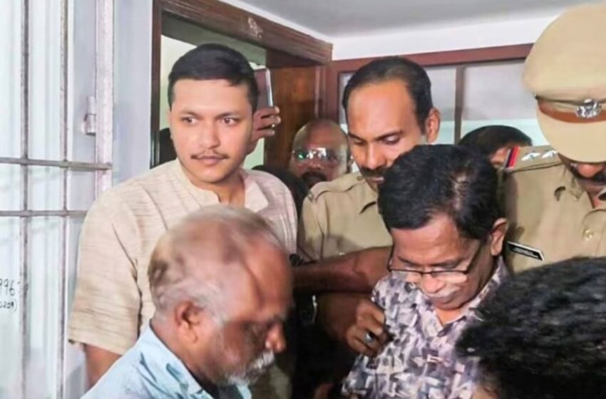  ടി.ജി മോഹൻദാസിന്റെ അറസ്റ്റ്: ‘അറസ്റ്റിനു മുമ്പ് നോട്ടീസ് നൽകണമെന്ന ചട്ടം പാലിച്ചില്ല’; പൊലീസിനെതിരെ കോടതി