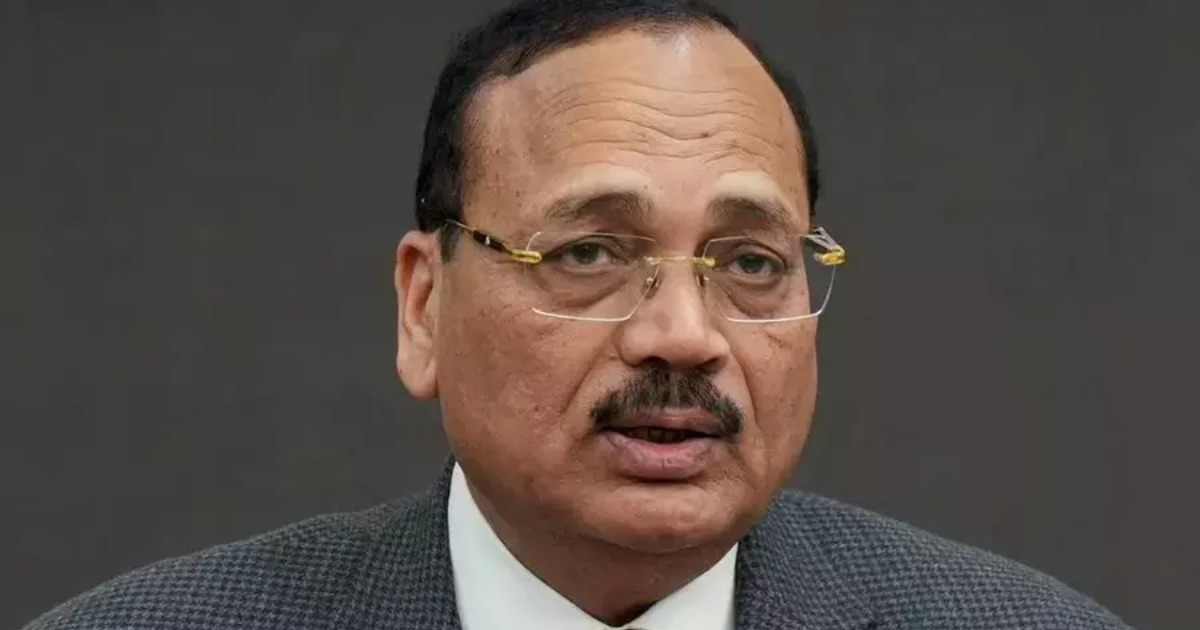 'ക്ഷണം സ്വീകരിച്ചിട്ടില്ല, നൽസാർ ബിരുദദാന ചടങ്ങിൽ പങ്കെടുക്കില്ല'; വിദ്യാർഥി പ്രതിഷേധത്തിന് പിന്നാലെ നിലപാട് വ്യക്തമാക്കി ചീഫ് ജസ്റ്റിസ്