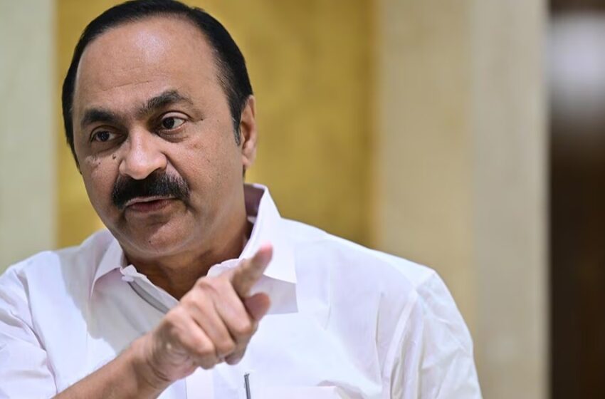  ‘പലരും വന്ന് ഫോട്ടോ എടുക്കും, അതിനെന്താ കുഴപ്പം?’: ലഹരി വിവാദത്തിൽ നിലപാട് വ്യക്തമാക്കി മുഖ്യമന്ത്രി