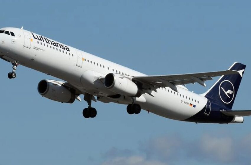  ‘യാത്രക്കാരന്റെ ജീവനാണ് മുഖ്യം’: ദേഹാസ്വാസ്ഥ്യത്തെ തുടർന്ന് സർവീസ് റദ്ദാക്കി വിമാനം തിരികെ പറന്നു; ആകാശത്തെ കരുതലിന് കയ്യടിച്ച് സോഷ്യൽ മീഡിയ