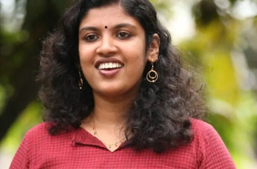  ചരിത്രത്തിലാദ്യമായി ഡിവൈഎഫ്ഐയ്ക്ക് വനിതാ പ്രസിഡന്‍റ്; യുവജന പ്രസ്ഥാനത്തെ ഇനി ചിന്താ ജെറോം നയിക്കും, എം. വിജിന്‍ സെക്രട്ടറി
