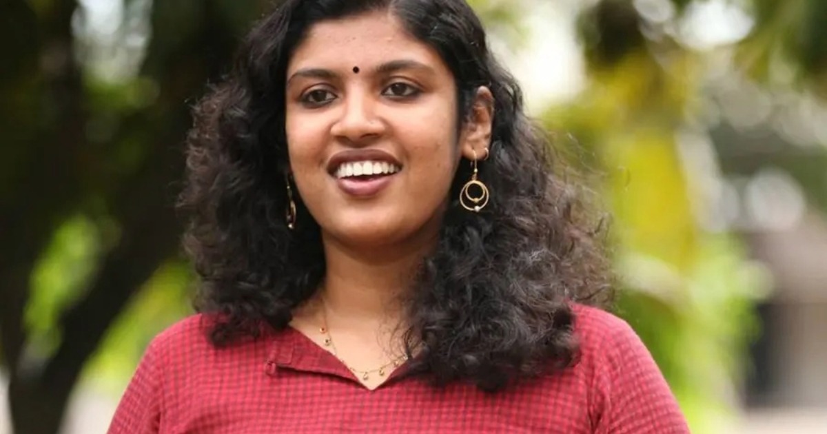 ചരിത്രത്തിലാദ്യമായി ഡിവൈഎഫ്ഐയ്ക്ക് വനിതാ പ്രസിഡന്‍റ്; യുവജന പ്രസ്ഥാനത്തെ ഇനി ചിന്താ ജെറോം നയിക്കും, എം. വിജിന്‍ സെക്രട്ടറി