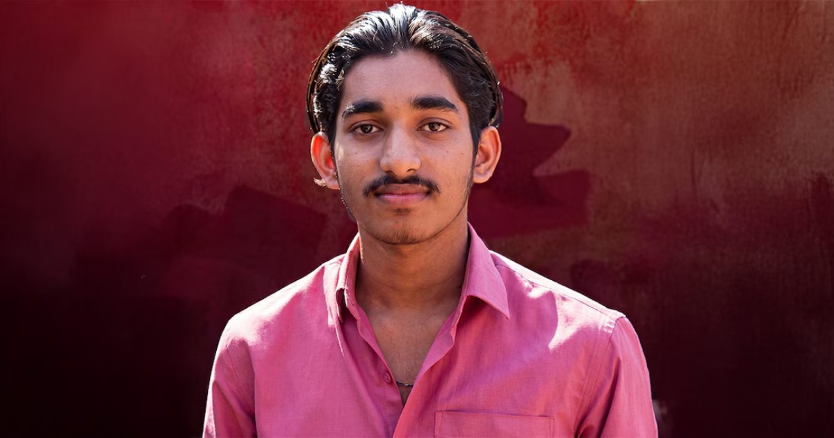 യുവതി കുളിക്കുന്ന ദൃശ്യം പകർത്തി, ഫ്ലാഷ് ഓണായി കുടുങ്ങി; എസ്എഫ്ഐ നേതാവിന് നിസാര വകുപ്പിൽ ജാമ്യം