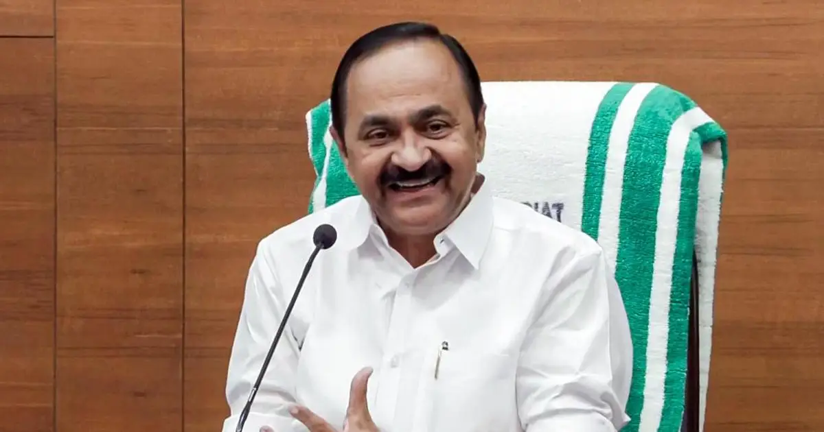 'മൂവാറ്റുപുഴ ആസ്ഥാനമായി പുതിയ ജില്ല സർക്കാർ പരിഗണനയിൽ'- മുഖ്യമന്ത്രി
