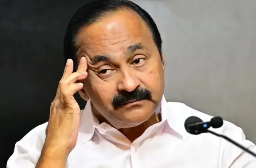  മുഖ്യമന്ത്രിയുടെ മണ്ഡലത്തിൽ അജ്ഞാതൻ ഫ്യൂസ് ഊരി; കേസെടുത്ത് പൊലീസ്