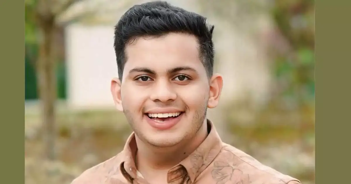 'ഡോക്ടർമാർക്കും അഭിഭാഷകർക്കും ഉള്ളതുപോലെ അധ്യാപകർക്കും വേണം പേരിനൊപ്പം ചുരുക്കെഴുത്ത്'; സർക്കാരിന് നിവേദനവുമായി അധ്യാപകൻ