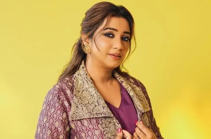  ‘സോഷ്യൽ മീഡിയ വരുന്നതിന് മുൻപ് സ്ത്രീകൾക്ക് ഇൻഡസ്ട്രിയിൽ കടുത്ത കാലമായിരുന്നു; മാതാപിതാക്കൾ എപ്പോഴും കൂടെയുള്ളതുകൊണ്ട് അന്നാരും അതിന് ധൈര്യപ്പെട്ടില്ല’; കാസ്റ്റിംഗ് കൗച്ചിനെക്കുറിച്ച് തുറന്നുപറഞ്ഞ് ശ്രേയ ഘോഷാൽ