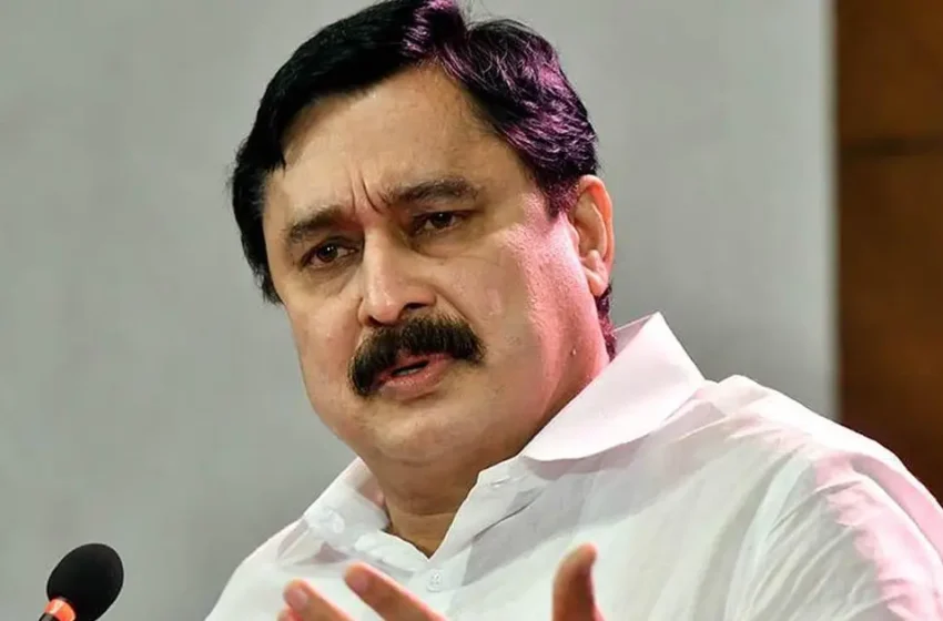  ‘റിപ്പോർട്ടറെ സ്പോൺസറാക്കിയത് മന്ത്രിയുടെ സ്വന്തം ഇഷ്ടപ്രകാരം’; വി. അബ്ദുറഹ്മാനെതിരെ കുരുക്ക് മുറുക്കി മുൻ സ്റ്റാഫുകളുടെ മൊഴി
