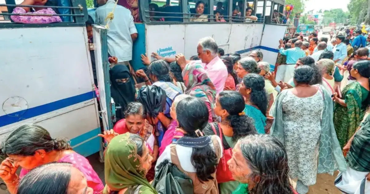  ‘വെറുതെയല്ല പ്രിയദർശിനി’; ജോലിസ്ഥലത്തേക്ക് ബസിനെ ആശ്രയിക്കുന്ന സ്ത്രീകളിൽ കേരളം ഒന്നാമത്; വിവരങ്ങളുമായി കേന്ദ്ര സർവേ