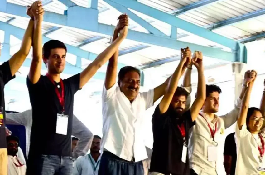  ബംഗളൂരുവിൽ സിജെപിയുടെ ‘ചെരുപ്പ് സമരം’; അണിനിരന്ന് പ്രകാശ് രാജും ധ്രുവ് റാഠിയും