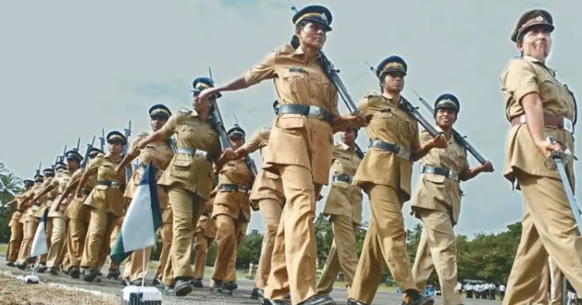  കാക്കിപ്പടയിൽ പെൺകരുത്തേറും; പൊലീസിൽ വനിതാ സംവരണം 30 ശതമാനമാക്കി