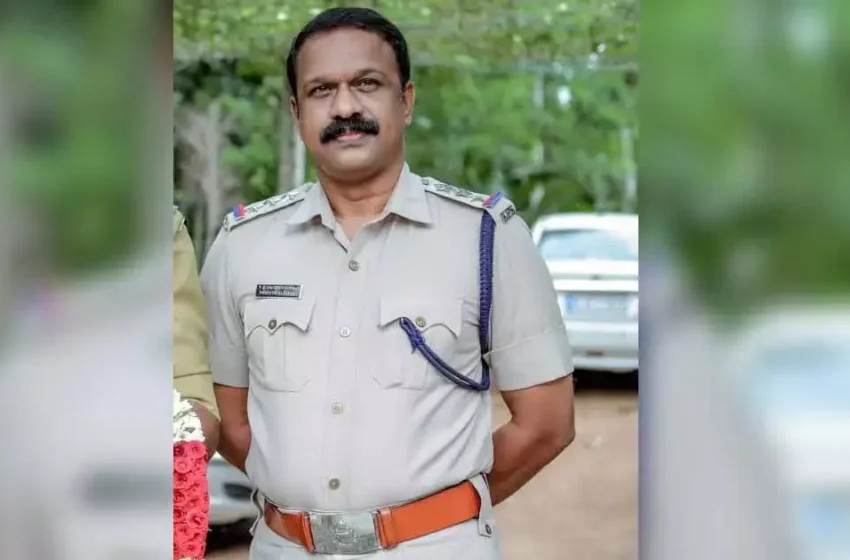  യുവതിക്ക് വിവാഹവാഗ്ദാനം നൽകി ഗർഭിണിയാക്കിയ ശേഷം പിന്മാറി; സിഐക്ക് സസ്പെൻഷൻ