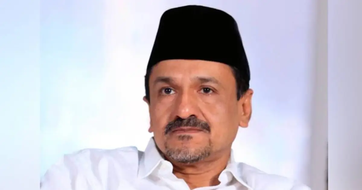  ‘വഖഫ് ബോർഡിൽ പരിഗണിക്കപ്പെട്ടാത്തവർക്ക് ഹജ്ജ് കമ്മിറ്റിയിൽ ഉൾപ്പെടെ അവസരം നൽകും, പുനഃസംഘടനയുമായി ബന്ധപ്പെട്ട് ഇതുവരെ ആരും നേരിട്ട് പരാതി ഉന്നയിച്ചിട്ടില്ല’; സാദിഖലി തങ്ങൾ