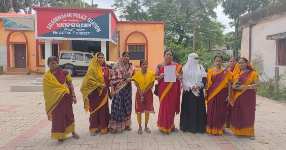  ഒഡീഷയിൽ വ്യാജ അപേക്ഷ നൽകി നൂറുകണക്കിന് വോട്ടർമാരെ ഒഴിവാക്കാൻ ശ്രമം; ഉദ്യോഗസ്ഥന് സസ്‌പെൻഷൻ