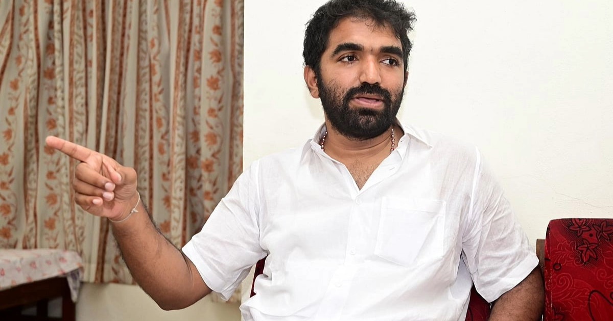 'അല്ലെങ്കിൽ യുഡിഎഫും എൽഡിഎഫും തമ്മിൽ എന്ത് വ്യത്യാസം? തിടുക്കം വേണ്ട, നീതി നടപ്പിലാക്കണം': ചാണ്ടി ഉമ്മൻ