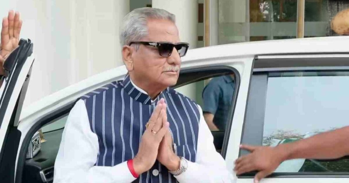  ‘സംസാരം കടുകട്ടി ഹിന്ദിയിൽ’; ഗവർണറെ മനസ്സിലാക്കാൻ ഹിന്ദി പഠിക്കാൻ ലോക് ഭവൻ ജീവനക്കാർ