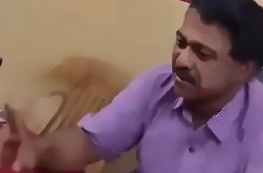  ’10 ലക്ഷം തന്നില്ലെങ്കിൽ DYFI-ക്കാരെക്കൊണ്ട് കൊടി കുത്തിക്കും’; കൈക്കൂലി ചോദിച്ച CPM കൗൺസിലർ ഒളിക്യാമറയിൽ കുടുങ്ങി